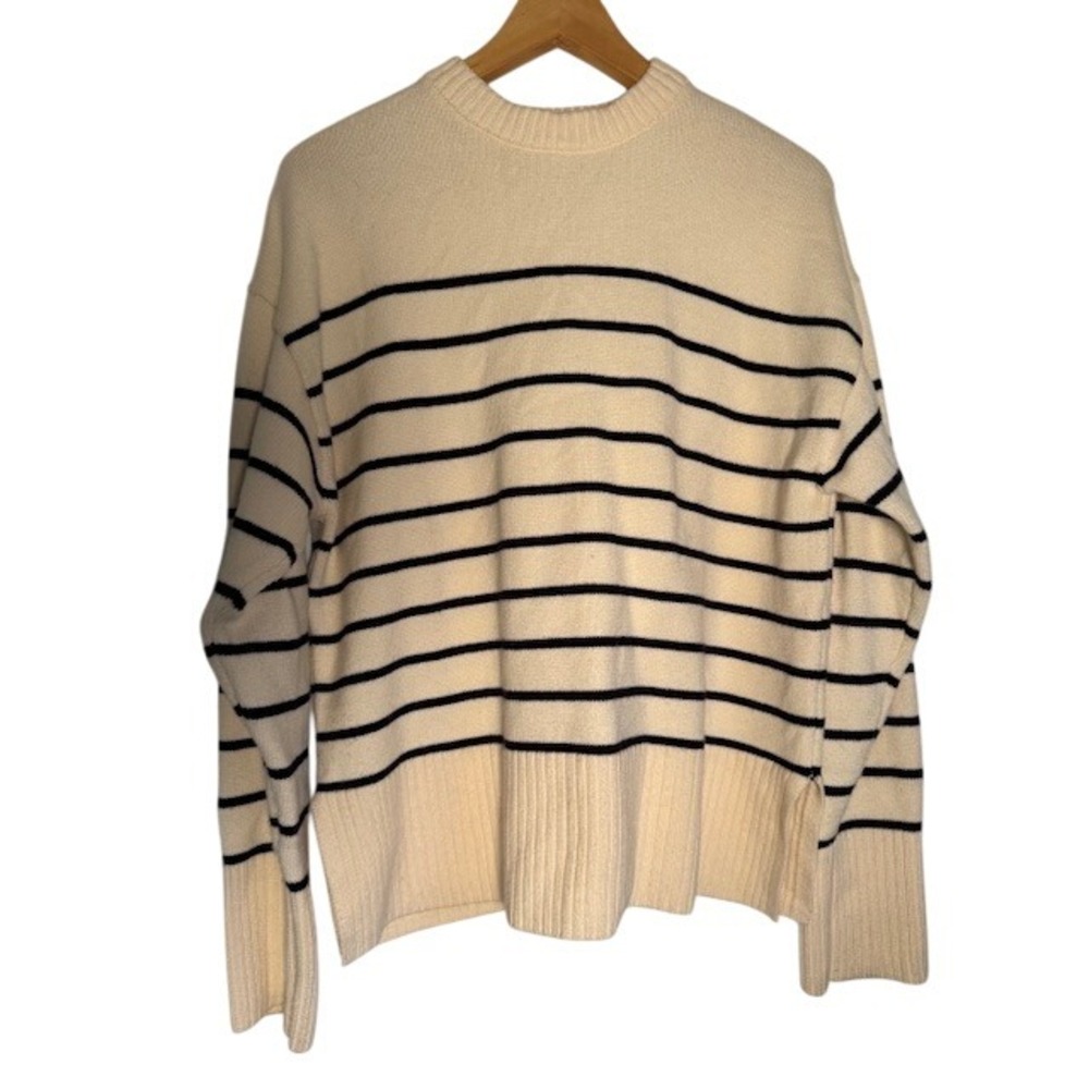 ZARA Women Cream Black Striped Crew Neck Long Sleeve Sweater Size S